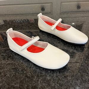 Camper Right Nina Shoes White 8.5